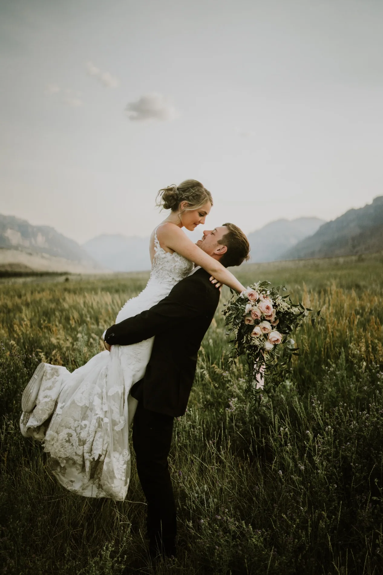 Wedding and couples photography by TBM Design Photography