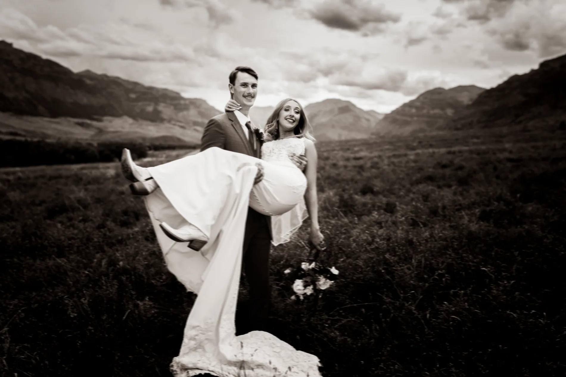 Wedding and couples photography by TBM Design Photography