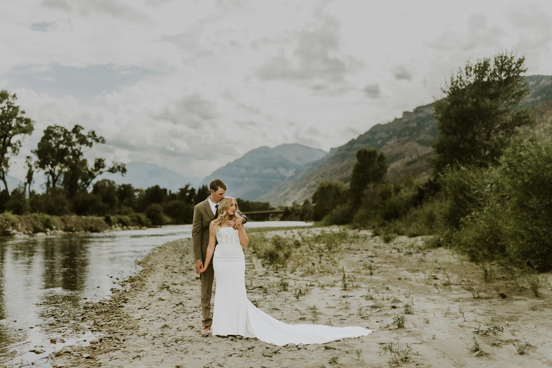 Wedding and couples photography by TBM Design Photography
